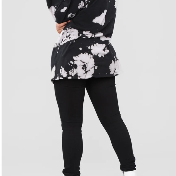 Fashion Nova femme shirt🖤 - Picture 7 of 12